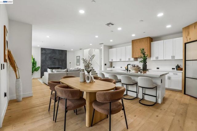 2657 Lockborne Ct, Lathrop, CA 95330