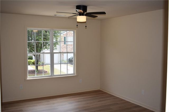 132 Venture Path, Hiram, GA 30141