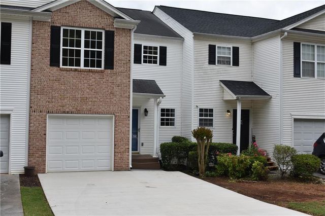 132 Venture Path, Hiram, GA 30141
