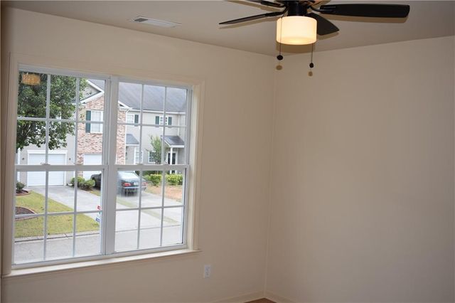 132 Venture Path, Hiram, GA 30141