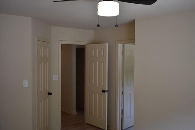 132 Venture Path, Hiram, GA 30141