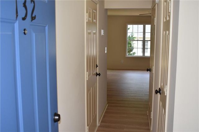 132 Venture Path, Hiram, GA 30141