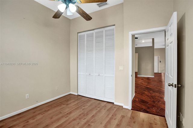 212 Citrus Trl, Boynton Beach, FL 33436