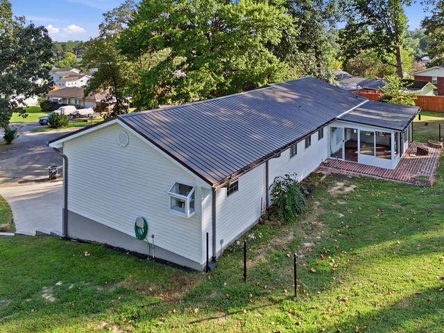 3921 Sherlin Drive, Chattanooga, TN 37412
