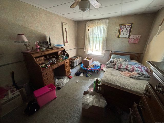 556 Boswell Avenue, Norwich, CT 06360