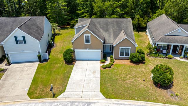 4693 Farm Lake Dr., Myrtle Beach, SC 29579