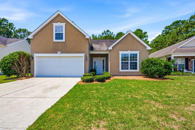 4693 Farm Lake Dr., Myrtle Beach, SC 29579
