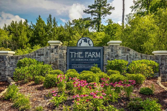 4693 Farm Lake Dr., Myrtle Beach, SC 29579