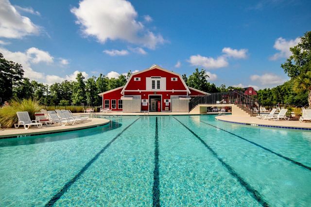 4693 Farm Lake Dr., Myrtle Beach, SC 29579