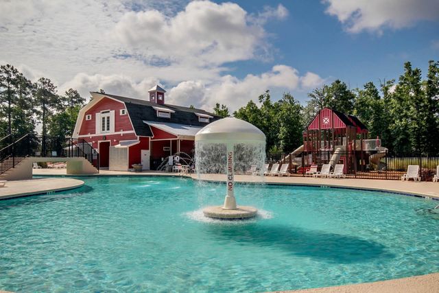 4693 Farm Lake Dr., Myrtle Beach, SC 29579
