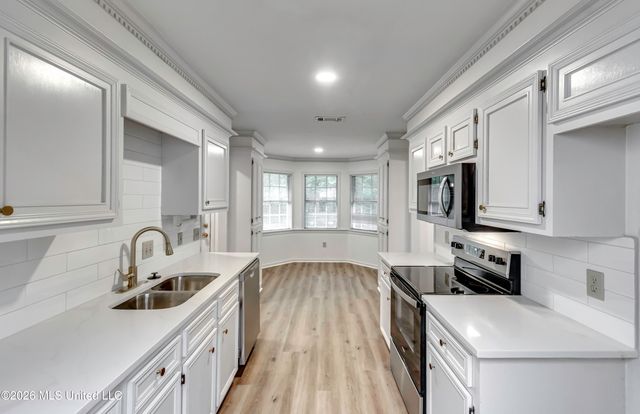 212 Hawthorne Drive, Madison, MS 39110