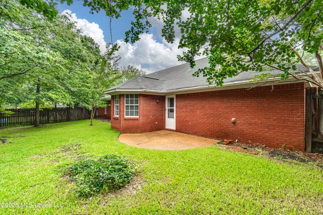 212 Hawthorne Drive, Madison, MS 39110