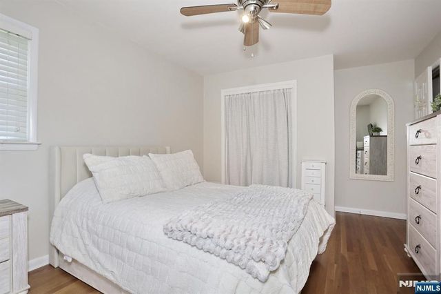 11 Henry Avenue, Park Ridge, NJ 07656