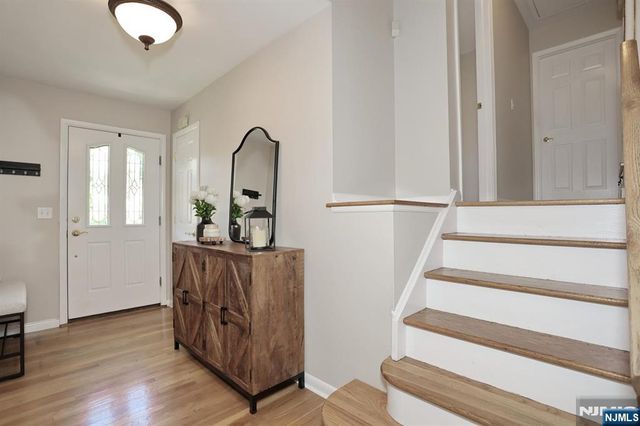 11 Henry Avenue, Park Ridge, NJ 07656