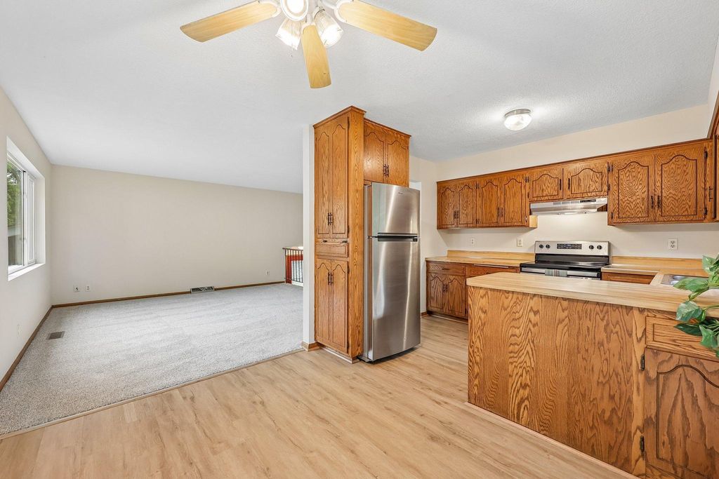 13008 Oliver Avenue S, Burnsville, MN 55337 — photo 4