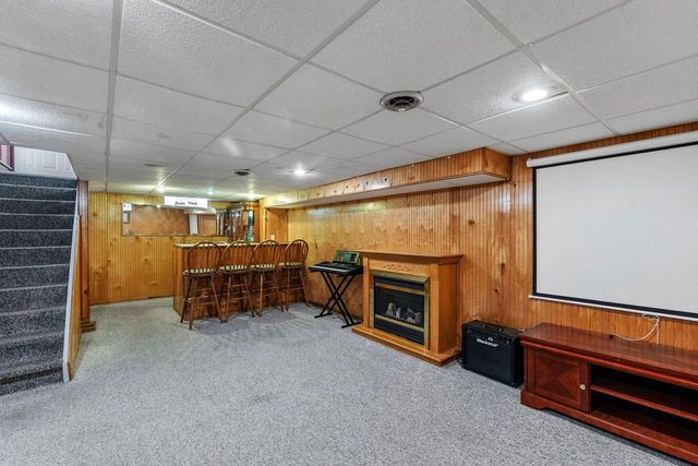 4710 W Sumac PLACE, Milwaukee, WI 53219