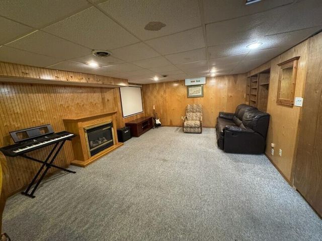 4710 W Sumac PLACE, Milwaukee, WI 53219