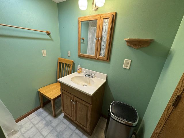 4710 W Sumac PLACE, Milwaukee, WI 53219