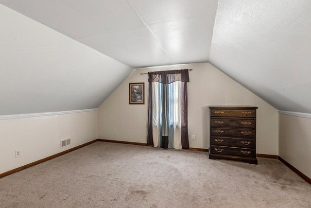 4710 W Sumac PLACE, Milwaukee, WI 53219