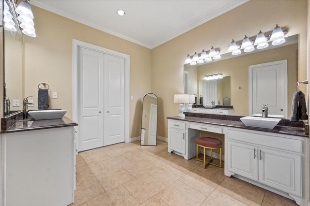 305 Canal Street, Corsicana, TX 75109