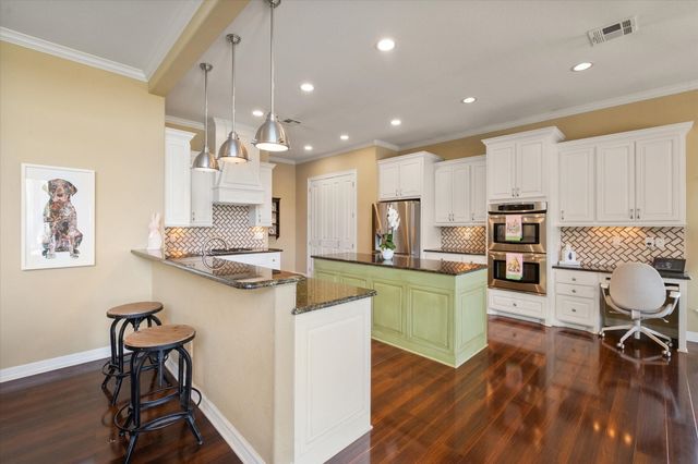 305 Canal Street, Corsicana, TX 75109