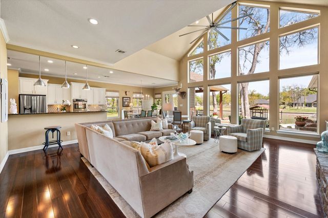 305 Canal Street, Corsicana, TX 75109