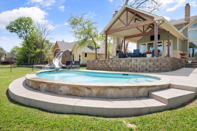 305 Canal Street, Corsicana, TX 75109