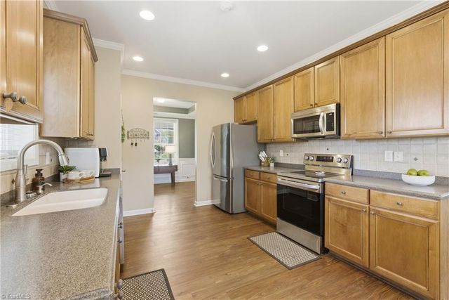 2460 Alderbrook Drive, High Point, NC 27265