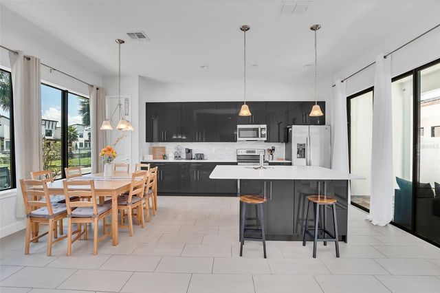 407 VILLA DOMANI WAY, Davenport, FL 33896