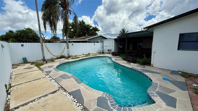 8231 SW 9th Street, North Lauderdale, FL 33068