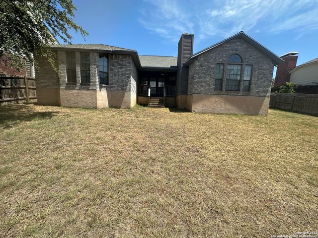 1406 LIGHTSTONE DR, San Antonio, TX 78258