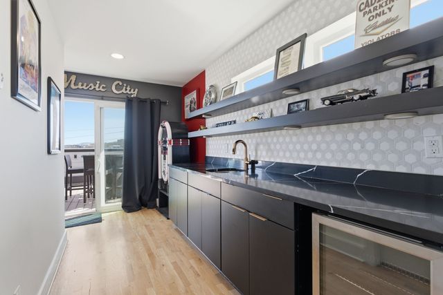 2807 Delaware Ave Apt 306, Nashville, TN 37209