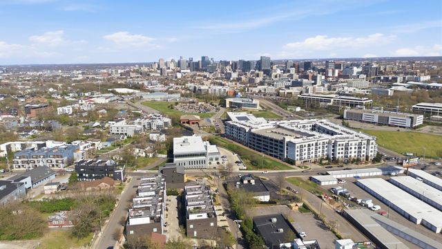 2807 Delaware Ave Apt 306, Nashville, TN 37209