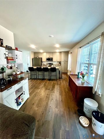 2267 Carys Creek Rd, Fork Union, VA 23055