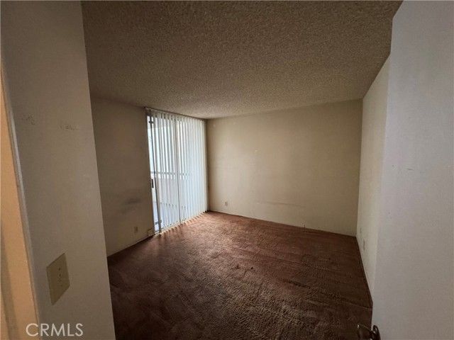 8535 W West Knoll 202, West Hollywood, CA 90069