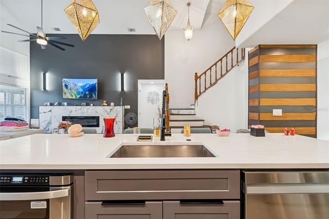 14505 THORNFIELD COURT, Tampa, FL 33624