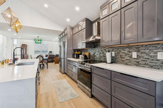 14505 THORNFIELD COURT, Tampa, FL 33624