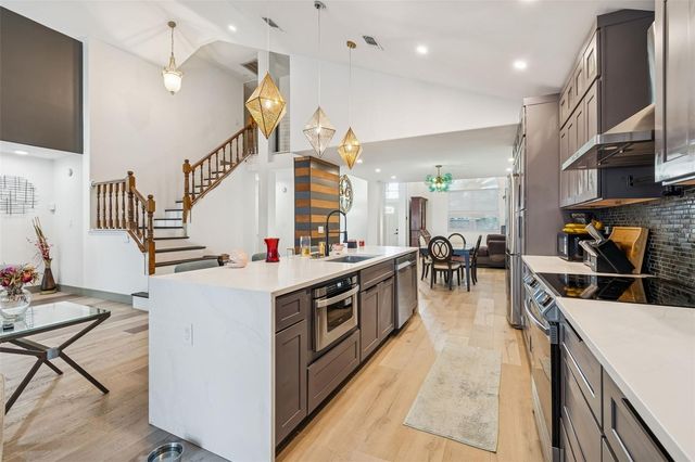 14505 THORNFIELD COURT, Tampa, FL 33624