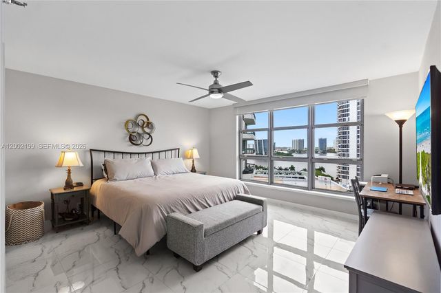 3500 Mystic Pointe Drive 1403, Aventura, FL 33180