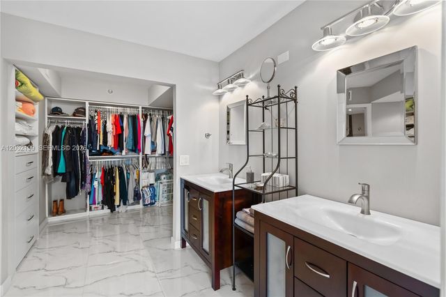 3500 Mystic Pointe Drive 1403, Aventura, FL 33180