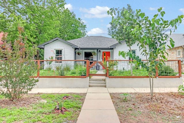 1721 W MISTLETOE AVE, San Antonio, TX 78201
