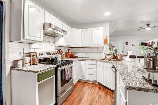 1721 W MISTLETOE AVE, San Antonio, TX 78201