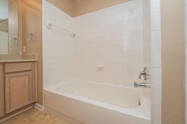 2212 Naomi Street, Houston, TX 77054