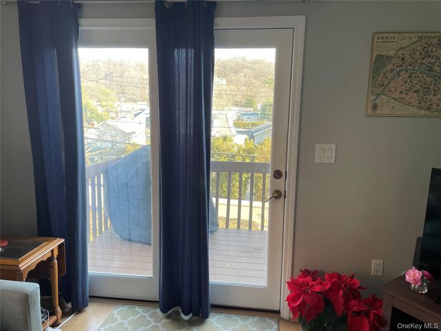 15 Davids Lane, Ossining, NY 10562