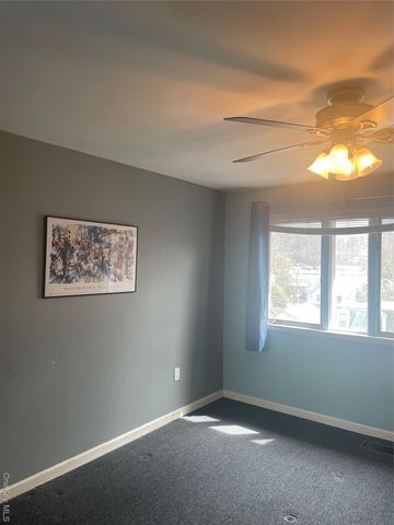 15 Davids Lane, Ossining, NY 10562