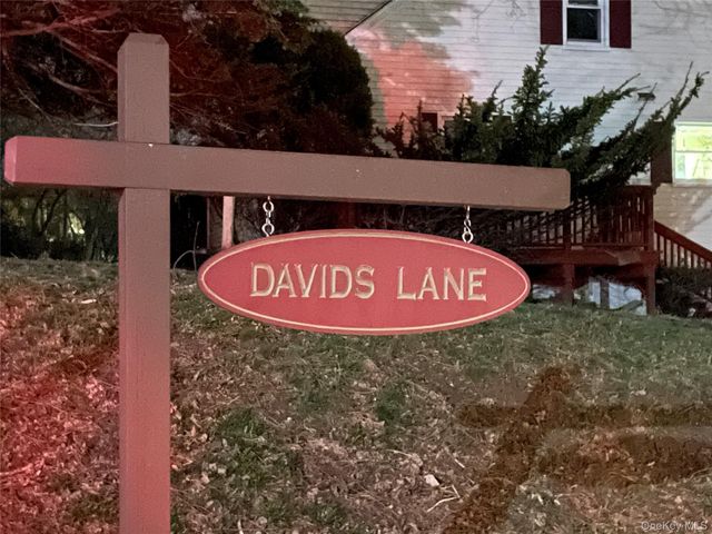 15 Davids Lane, Ossining, NY 10562