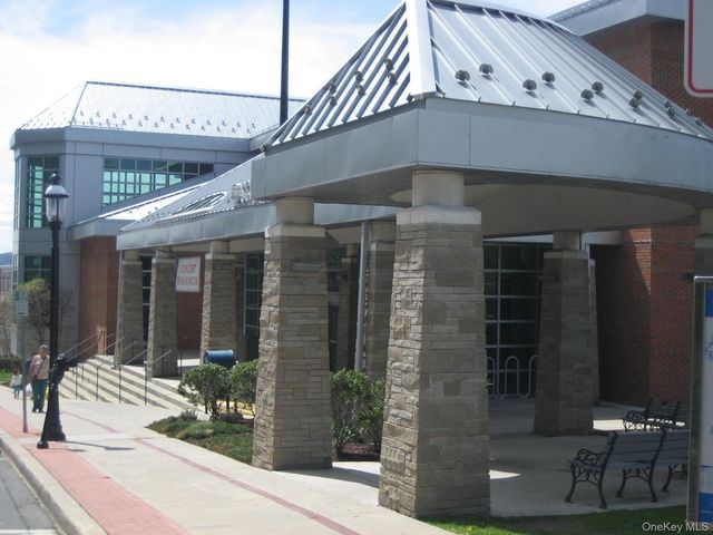 15 Davids Lane, Ossining, NY 10562