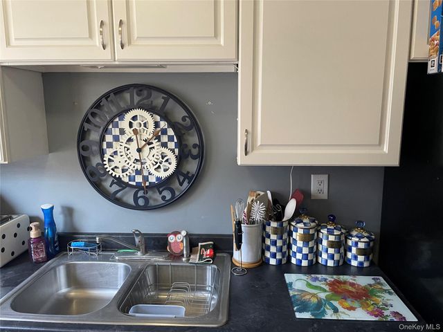 15 Davids Lane, Ossining, NY 10562