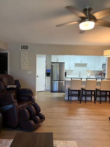 1225 PINE RIDGE CIRCLE W C1, Tarpon Springs, FL 34688