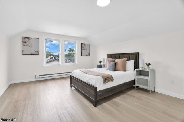 240 W End Ave, Newark City, NJ 07106